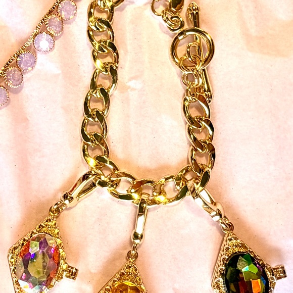Colorful Feed Me Gems Jewelry Set in Gold: - Picture 3 of 3